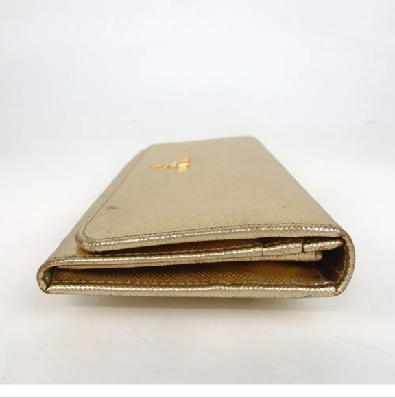 Authentic PRADA Wallet Leather - Picture 3 of 16